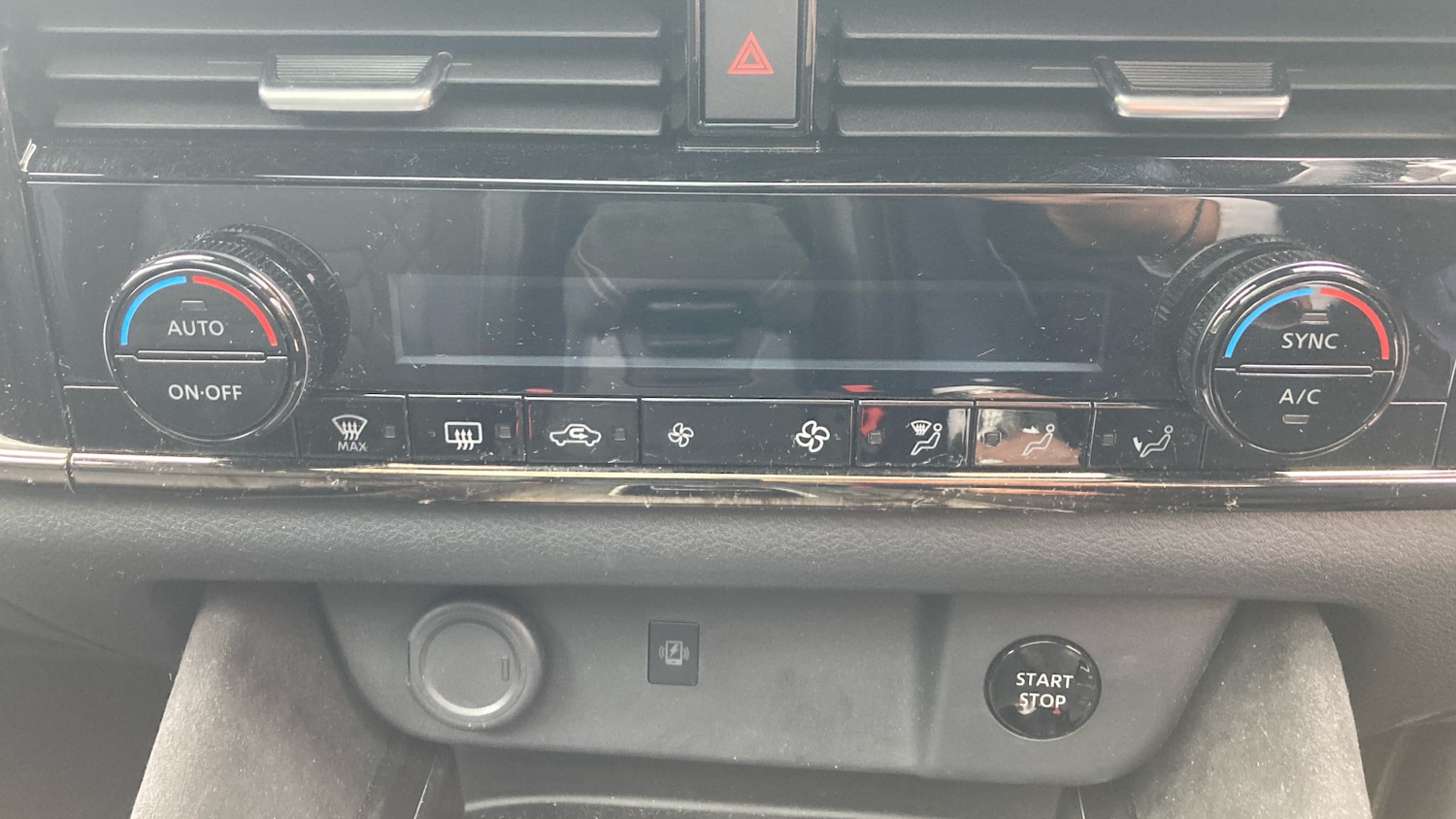 Used Nissan Qashqai 2024 for sale - 76263186: Photo 28