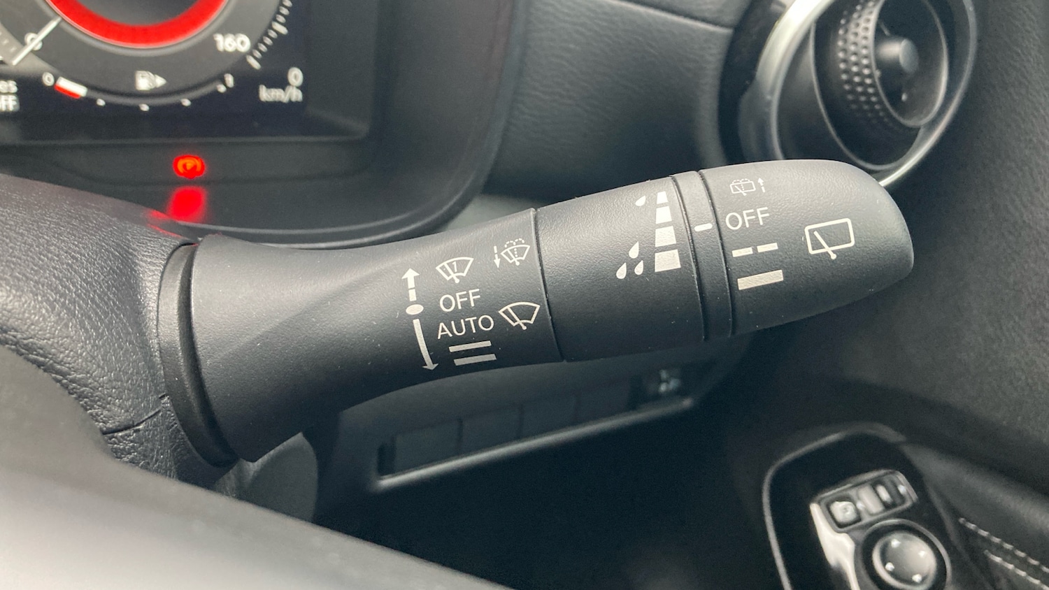 Used Nissan Juke 2025 for sale - 77528050: Photo 23