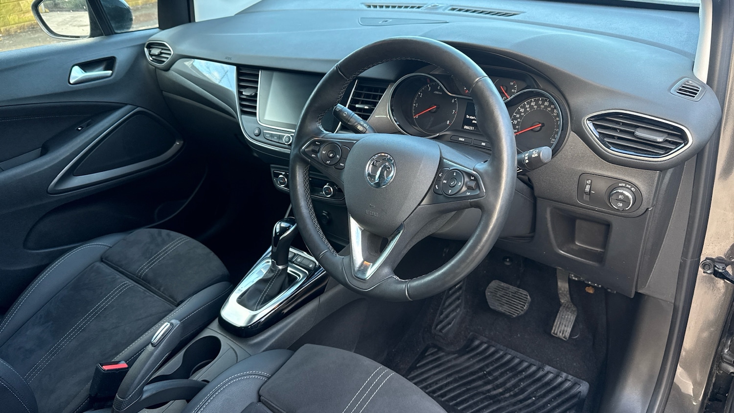 Used Vauxhall Crossland 2022 for sale - 77094012: Photo 11