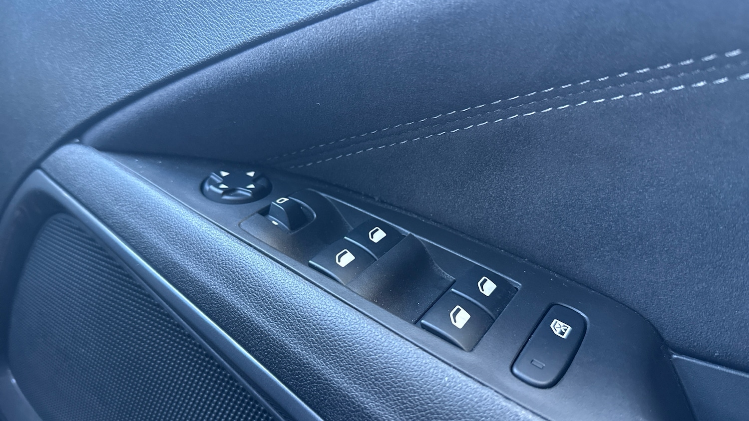 Used Vauxhall Crossland 2022 for sale - 77094012: Photo 28