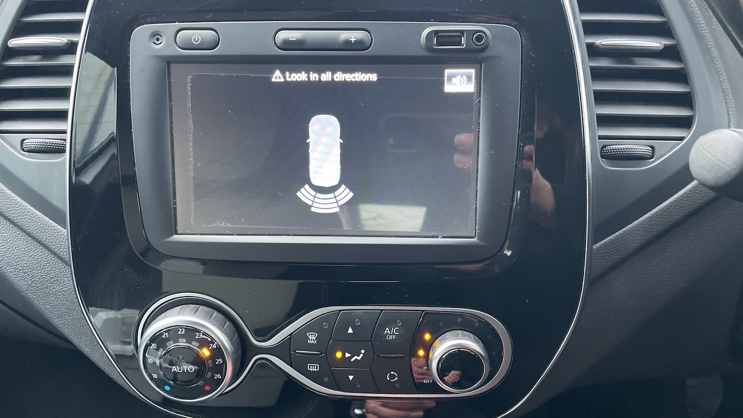 Used Renault Captur 2019 for sale - 78031401: Photo 12