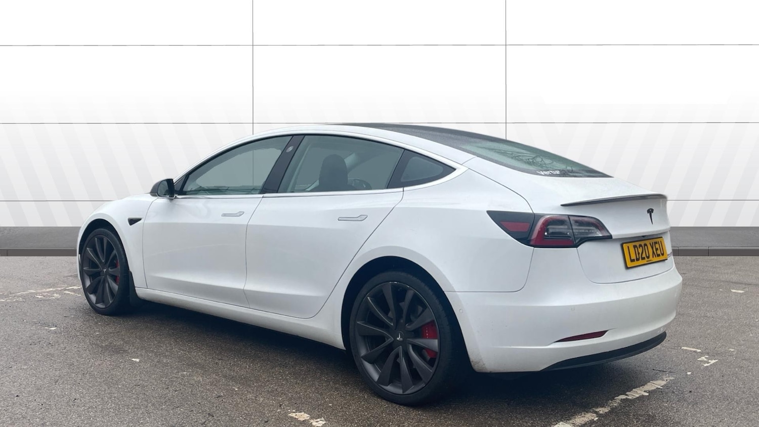 Used Tesla Model 3 2020 for sale - 77668380: Photo 2