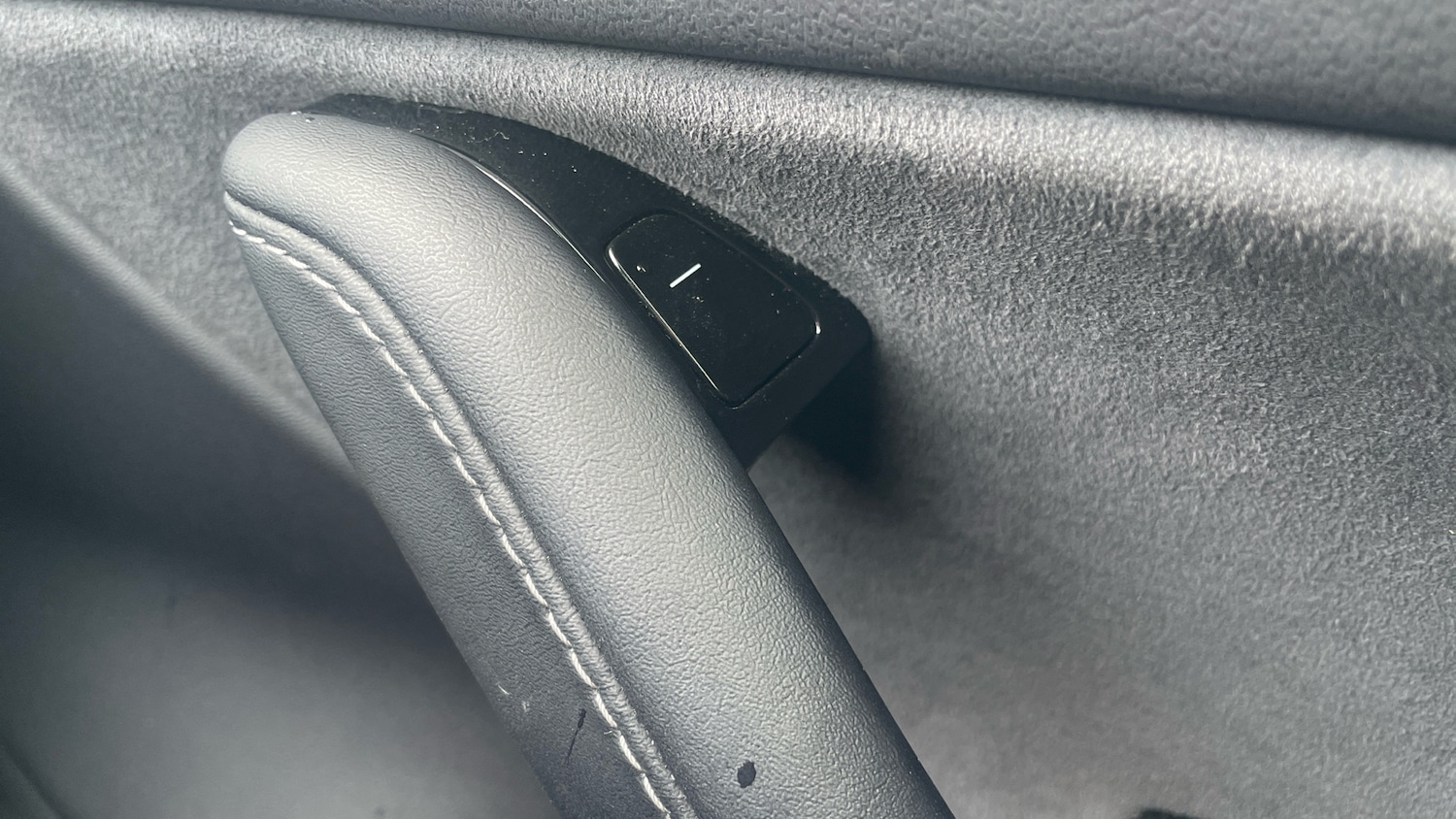 Used Tesla Model 3 2020 for sale - 77668380: Photo 27