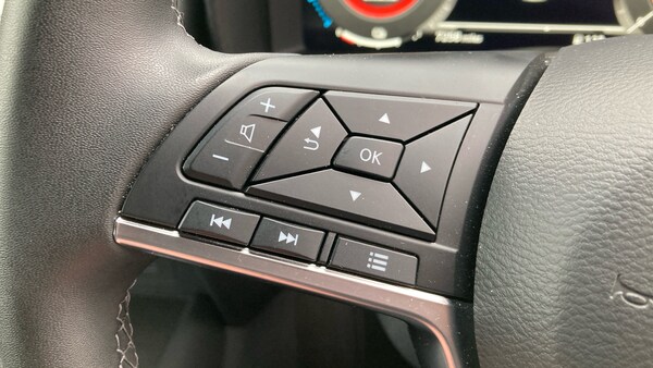 Used Nissan Juke 2024 for sale - 76263184: Photo 25
