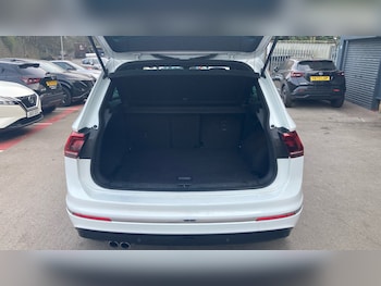 Used Volkswagen Tiguan 2018 for sale - 77965626: Photo