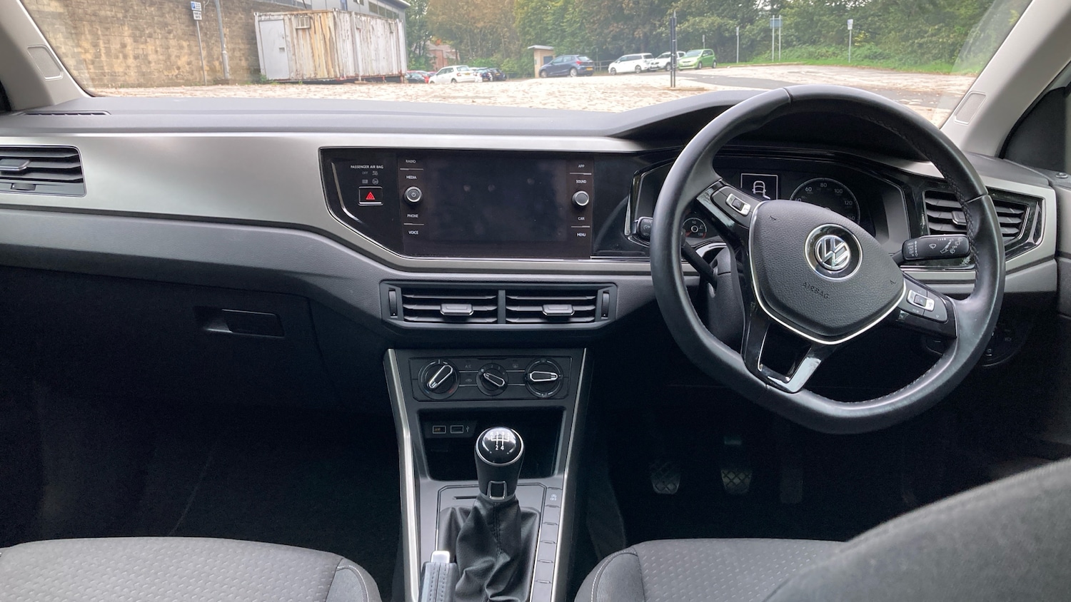 Used Volkswagen Polo 2019 for sale - 76117310: Photo 10