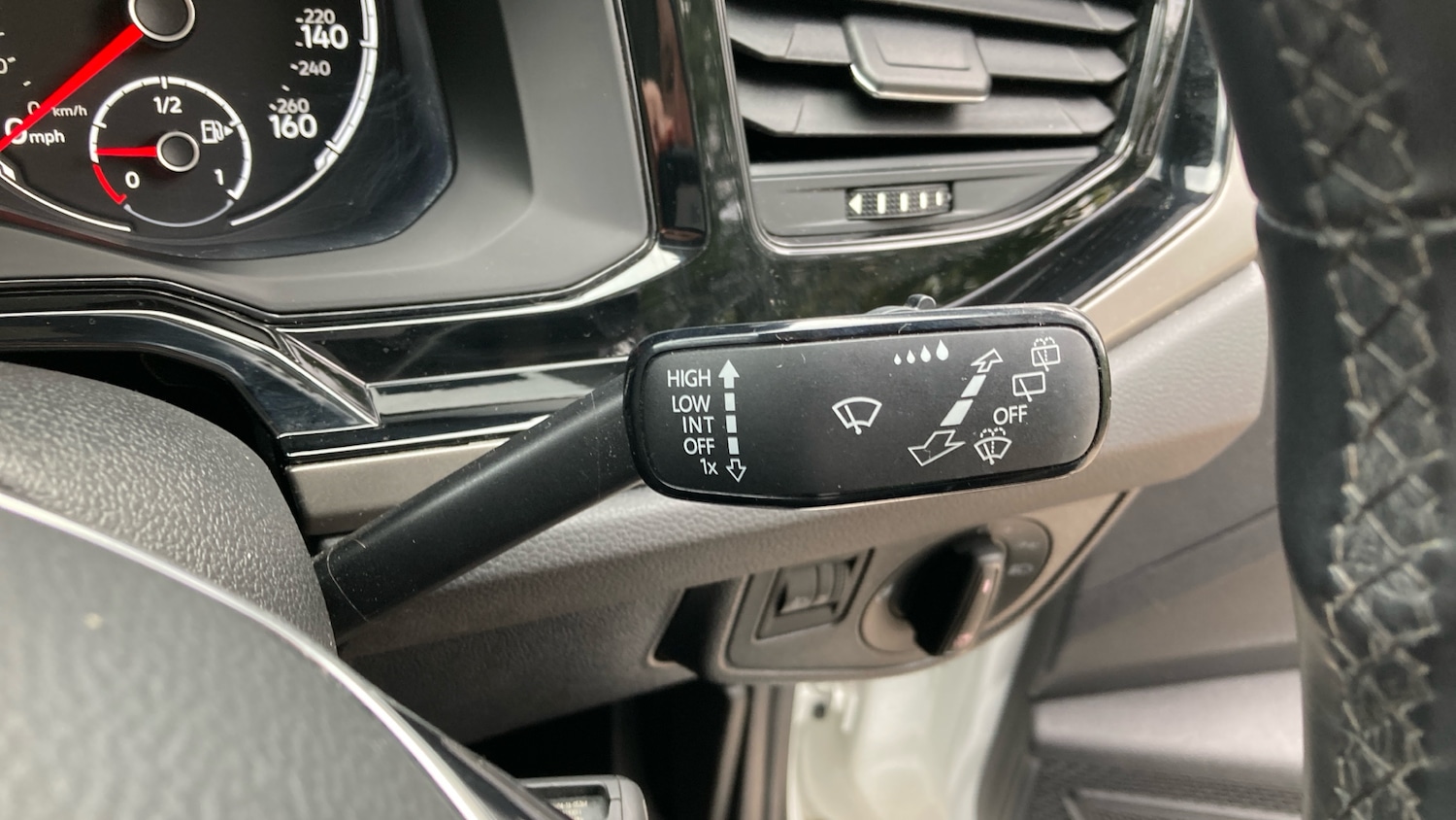 Used Volkswagen Polo 2019 for sale - 76117310: Photo 25