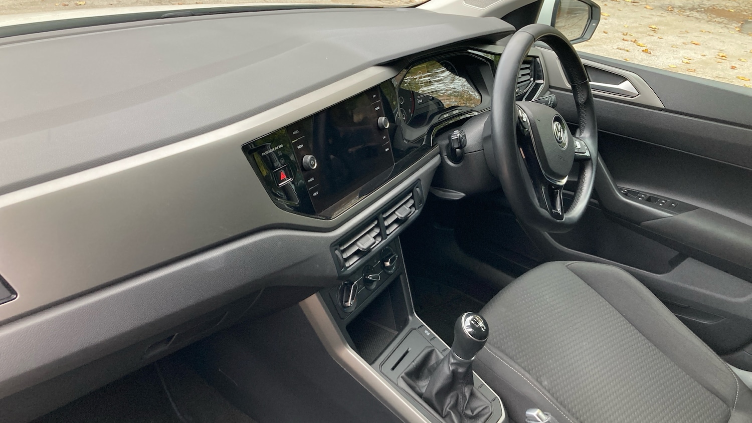Used Volkswagen Polo 2019 for sale - 76117310: Photo 9