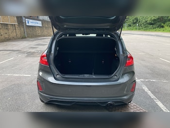 Used Ford Fiesta 2018 for sale - 78883376: Photo