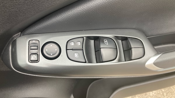 Used Nissan Juke 2024 for sale - 76319988: Photo 21