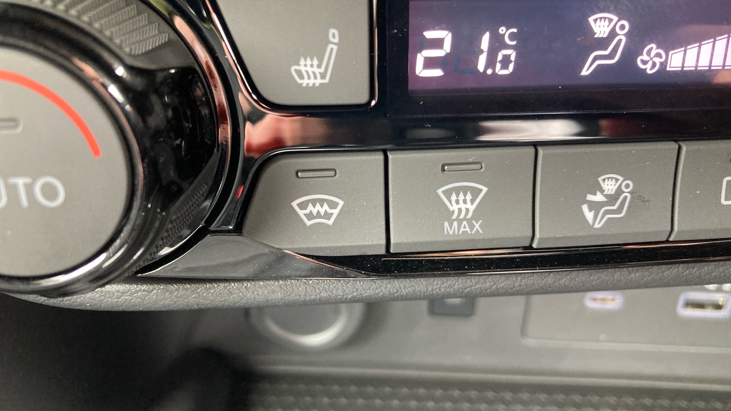 Used Nissan Juke 2025 for sale - 77367473: Photo 25