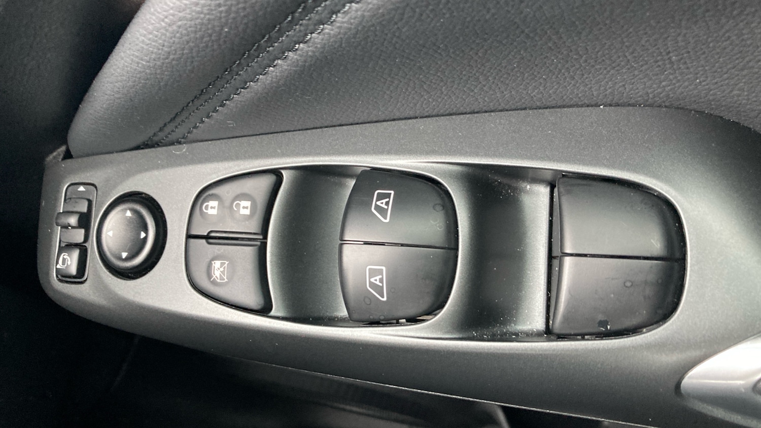 Used Nissan Juke 2024 for sale - 77125623: Photo 23