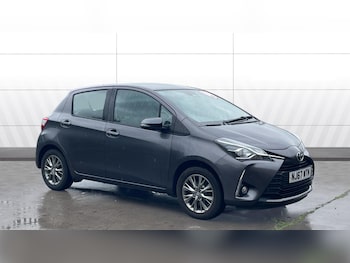 Used Toyota Yaris 2017 for sale - 78552773: Photo
