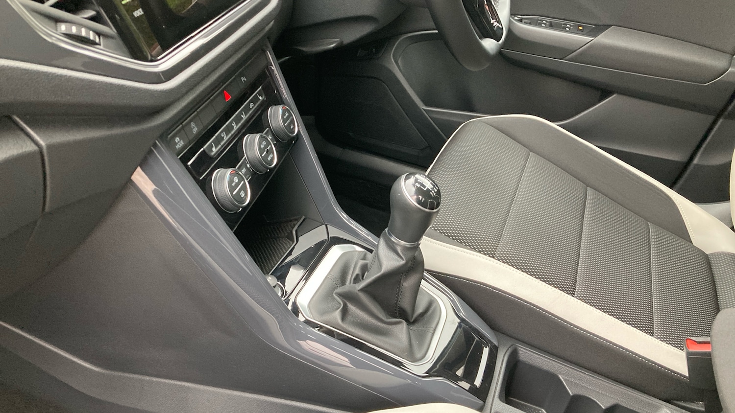 Used Volkswagen T-Roc 2020 for sale - 76263766: Photo 13