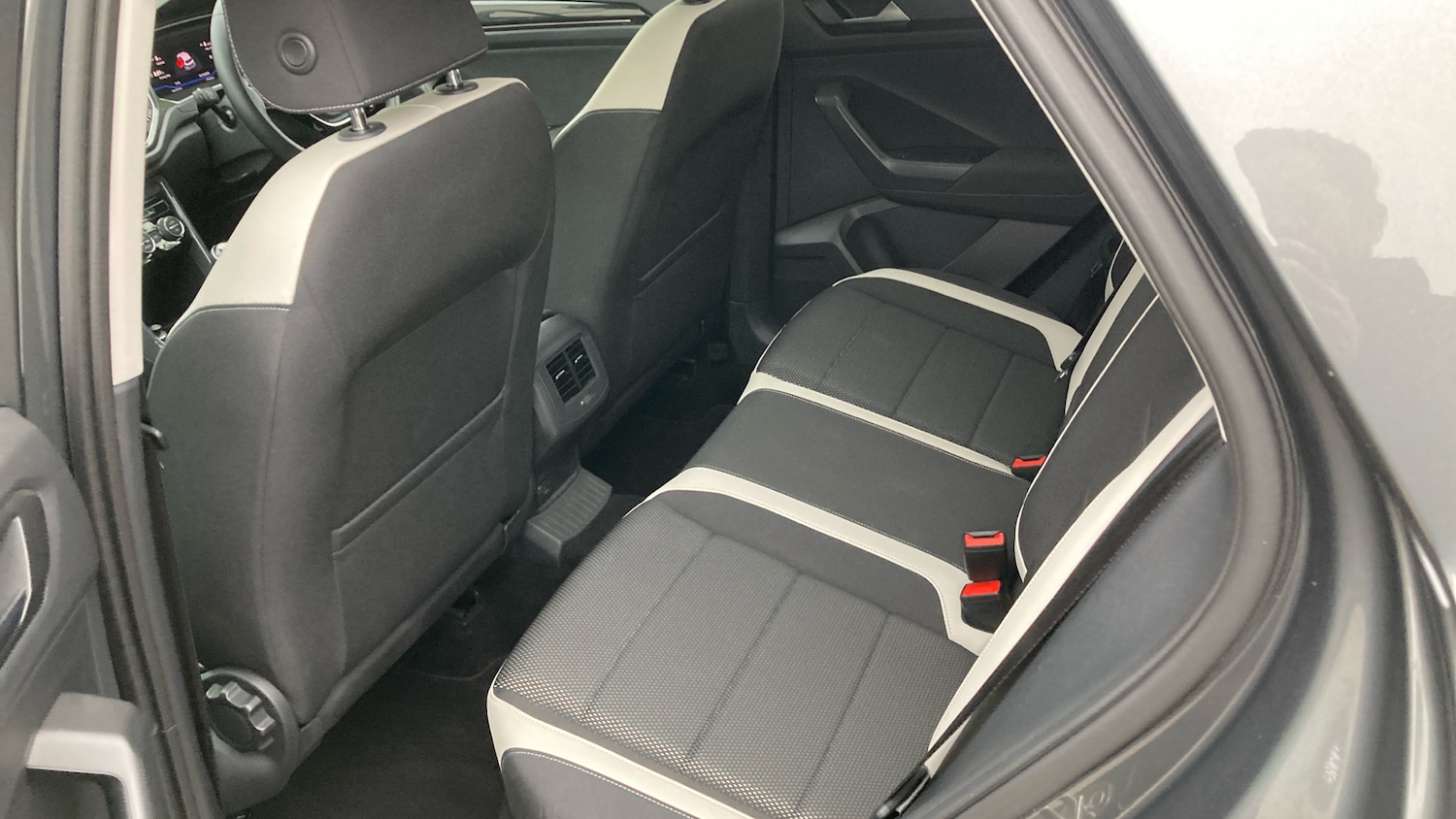 Used Volkswagen T-Roc 2020 for sale - 76263766: Photo 16