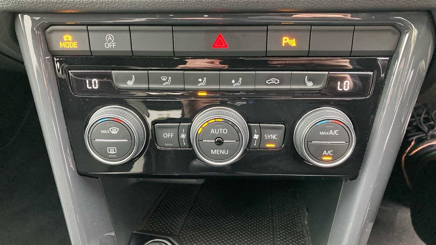 Used Volkswagen T-Roc 2020 for sale - 76263766: Photo 29