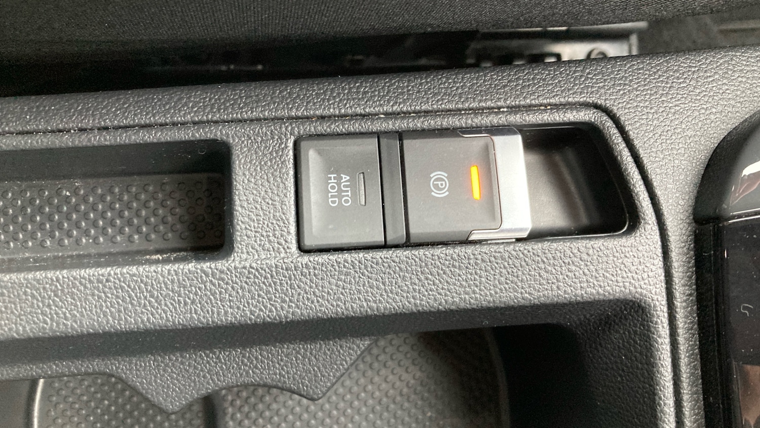 Used Volkswagen T-Roc 2020 for sale - 76263766: Photo 33