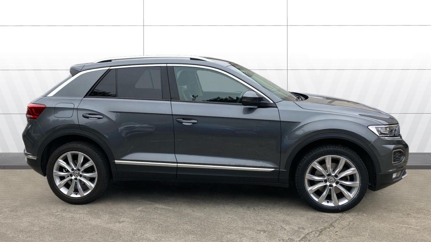Used Volkswagen T-Roc 2020 for sale - 76263766: Photo 5