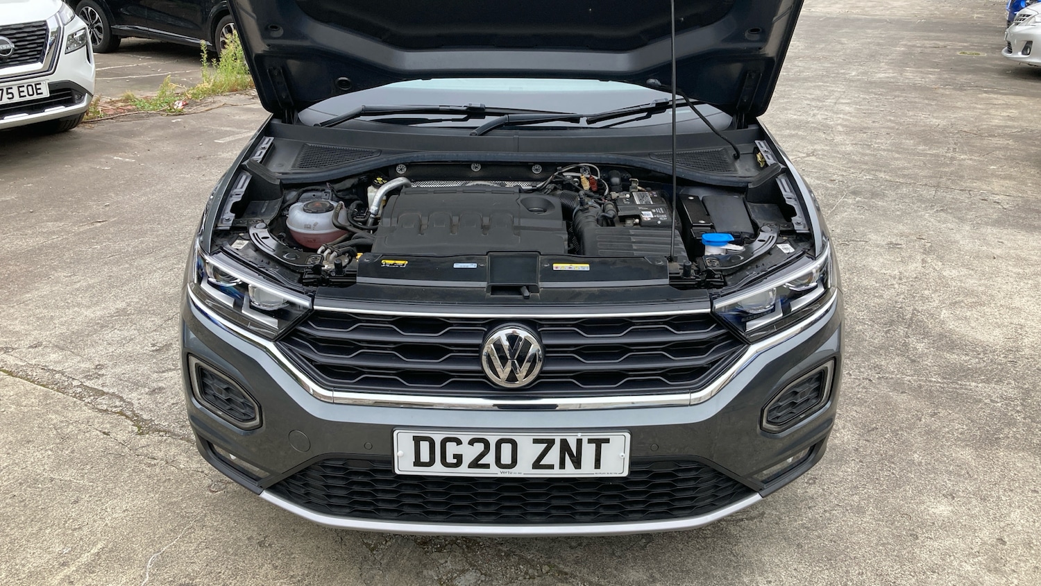 Used Volkswagen T-Roc 2020 for sale - 76263766: Photo 8