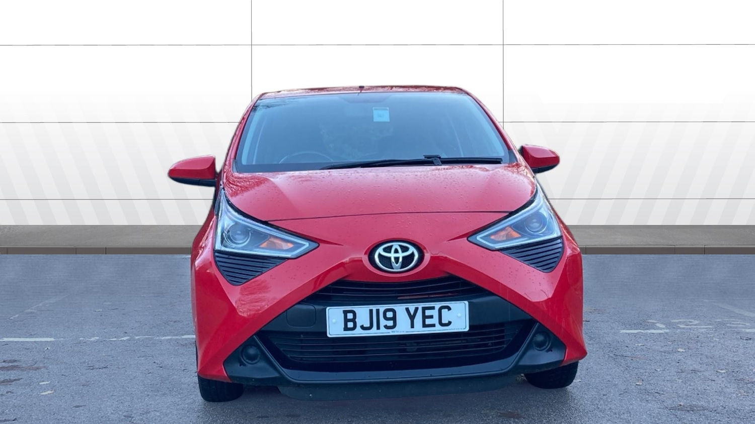 Used Toyota AYGO 2019 for sale - 76830488: Photo 3