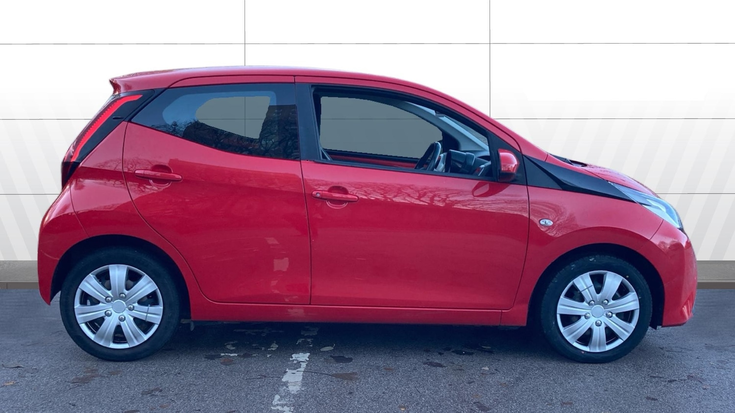Used Toyota AYGO 2019 for sale - 76830488: Photo 5