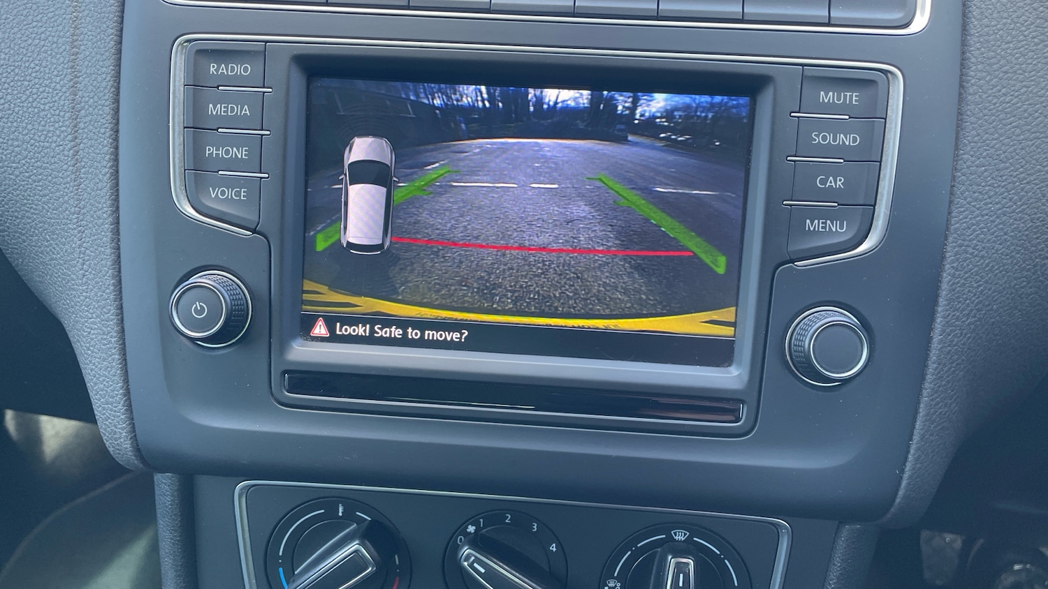 Used Volkswagen Polo 2017 for sale - 78087308: Photo 25