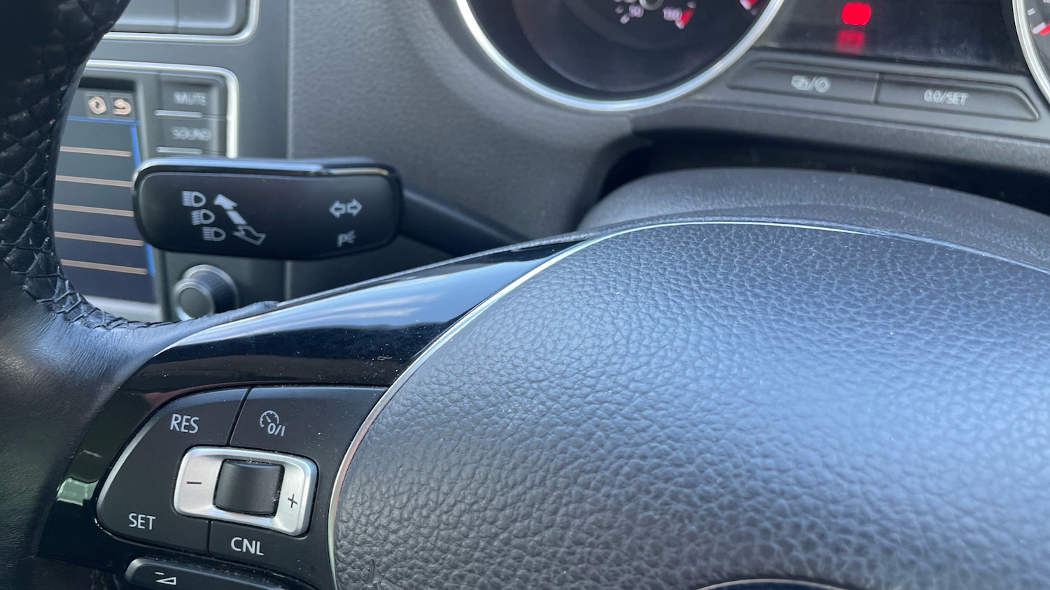 Used Volkswagen Polo 2017 for sale - 78087308: Photo 32