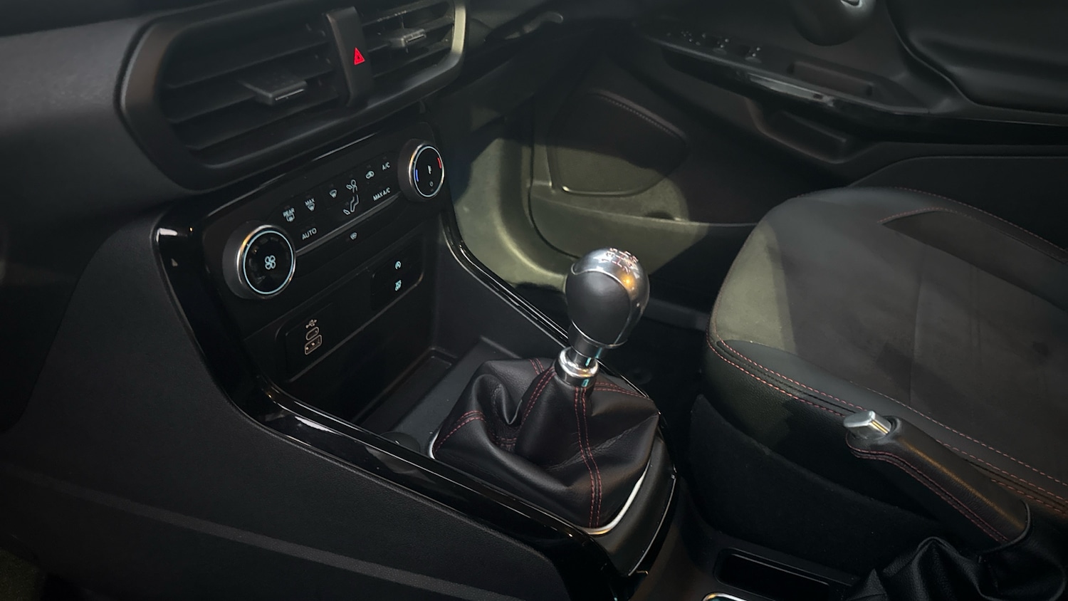 Used Ford Ecosport 2022 for sale - 76984654: Photo 13