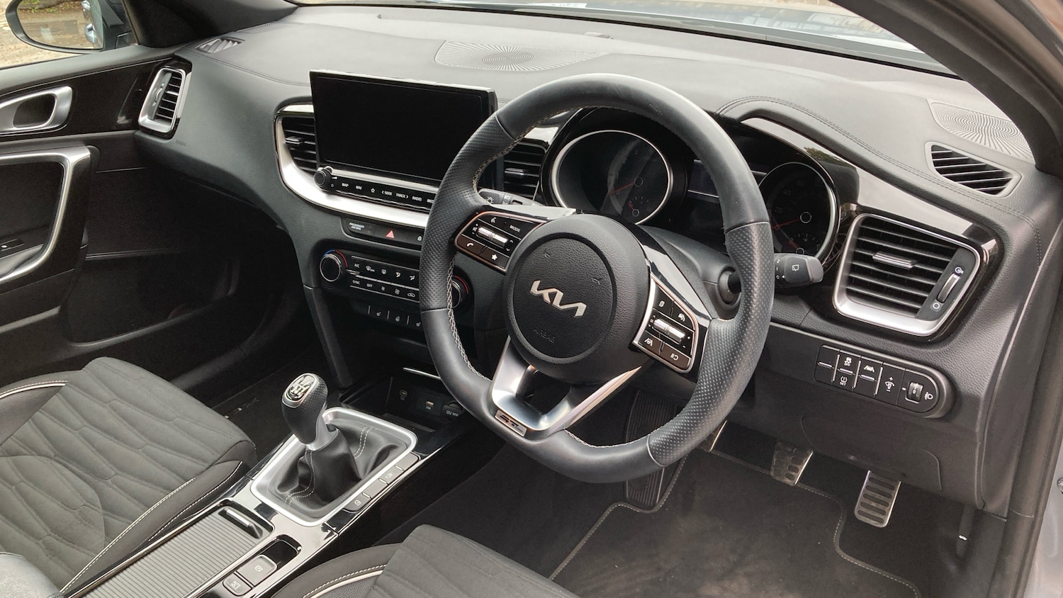 Used Kia XCeed 2024 for sale - 76117308: Photo 11