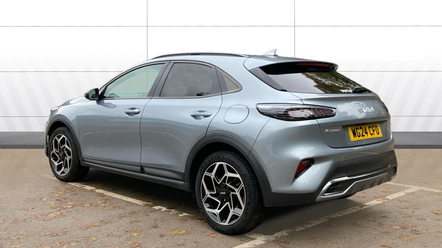 Used Kia XCeed 2024 for sale - 76117308: Photo 2