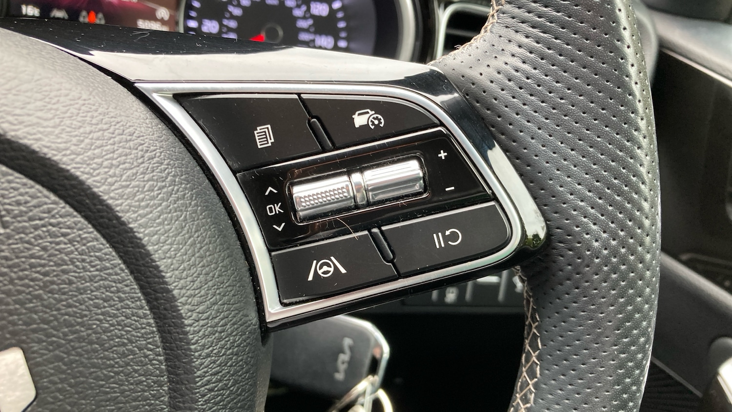 Used Kia XCeed 2024 for sale - 76117308: Photo 25