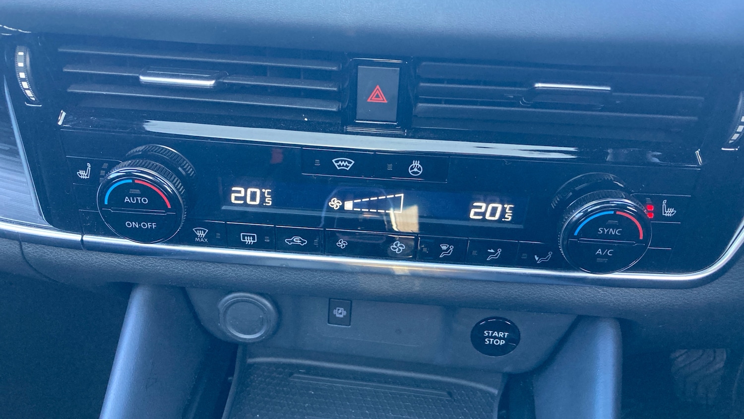 Used Nissan Qashqai 2023 for sale - 77446186: Photo 29