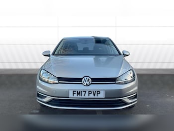 Used Volkswagen Golf 2017 for sale - 77915868: Photo