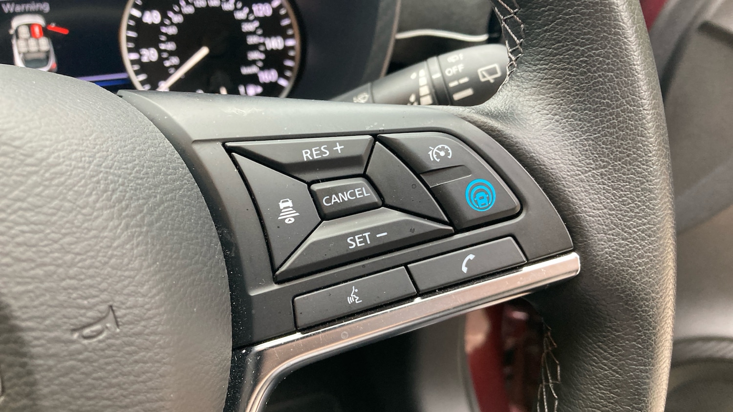 Used Nissan Juke 2022 for sale - 76102800: Photo 24