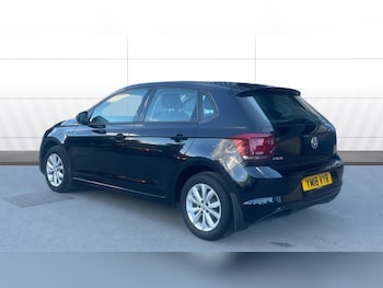 Used Volkswagen Polo 2018 for sale - 79031579: Photo