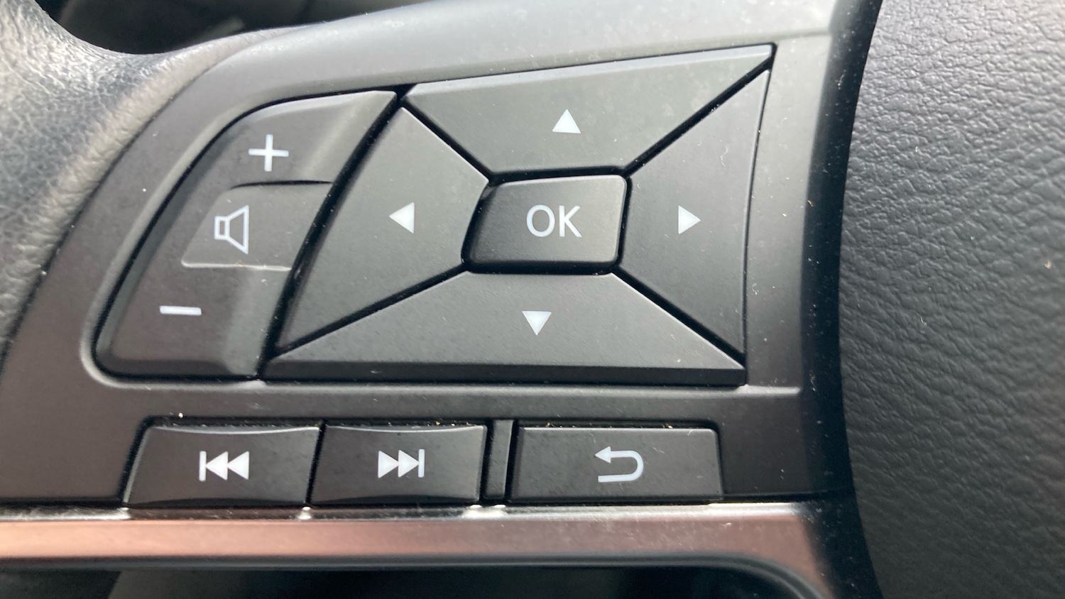 Used Nissan Juke 2022 for sale - 77438132: Photo 22