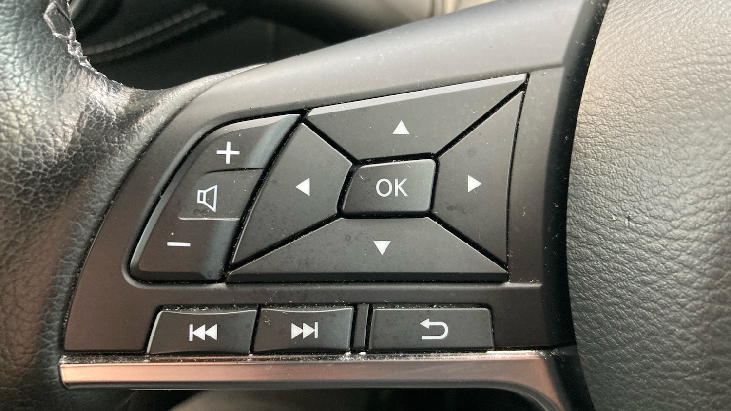 Used Nissan Juke 2023 for sale - 76835274: Photo 22