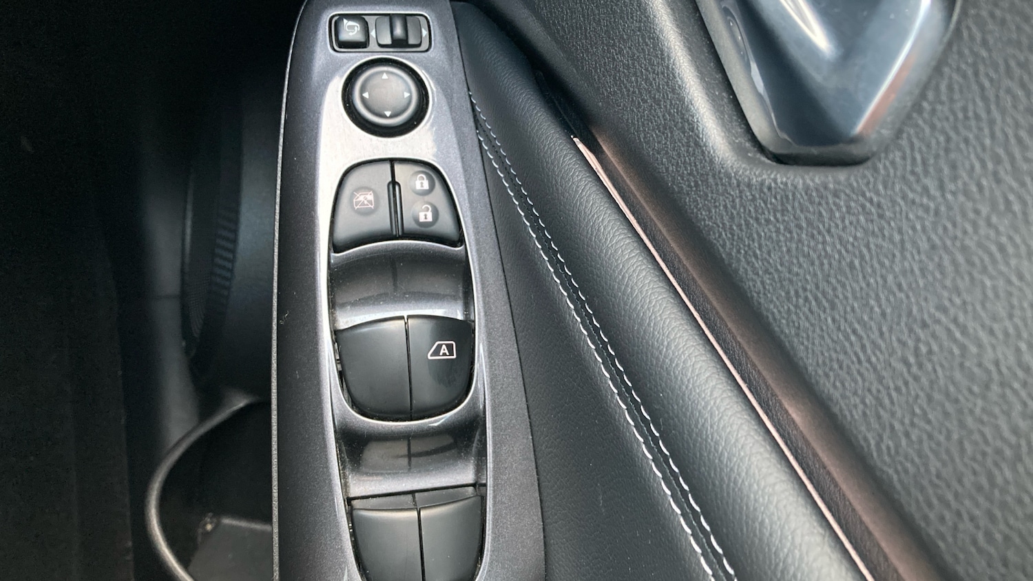 Used Nissan Juke 2023 for sale - 76835274: Photo 31