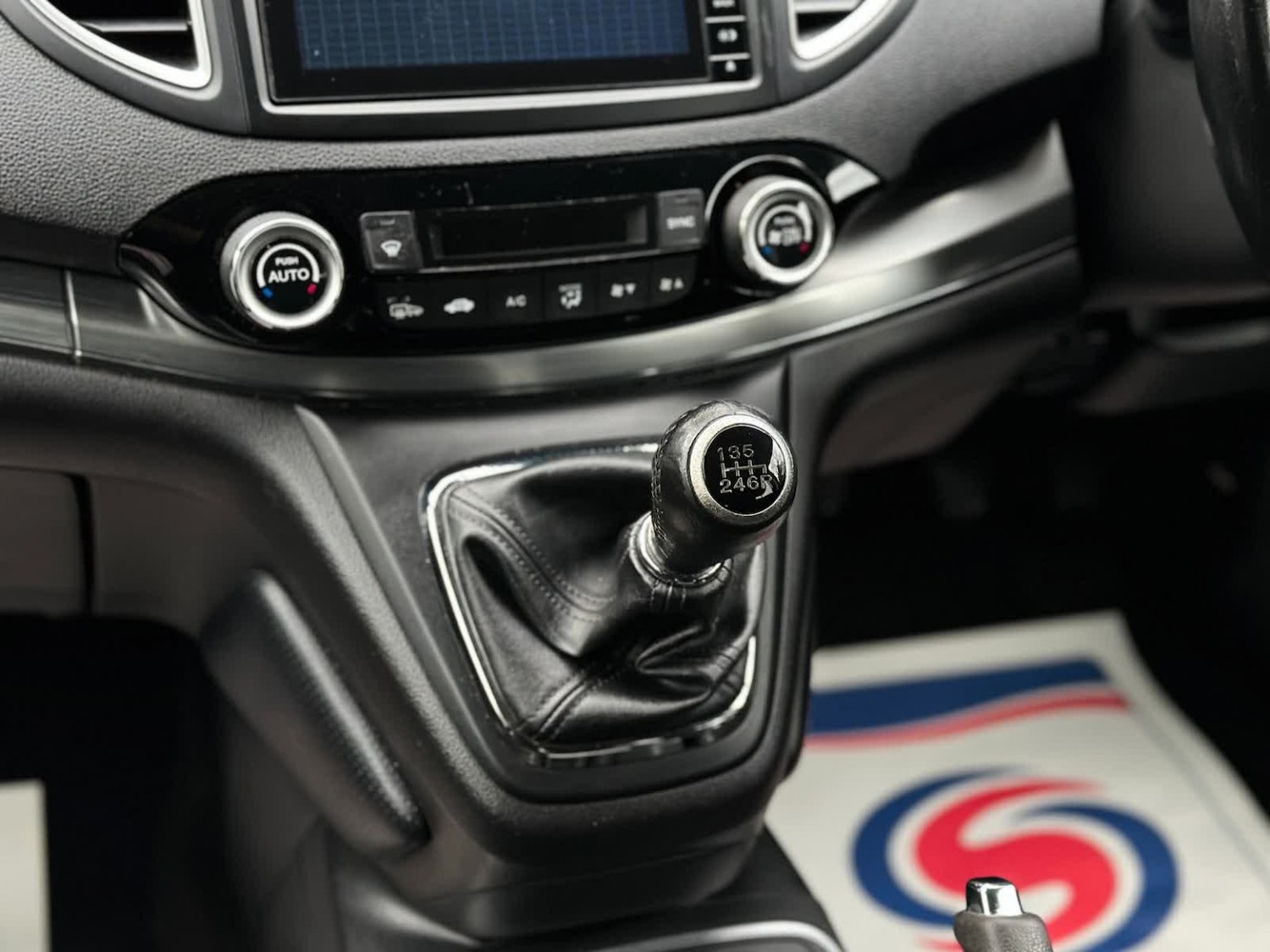 Used Honda CR-V 2015 for sale - 76905712: Photo 56