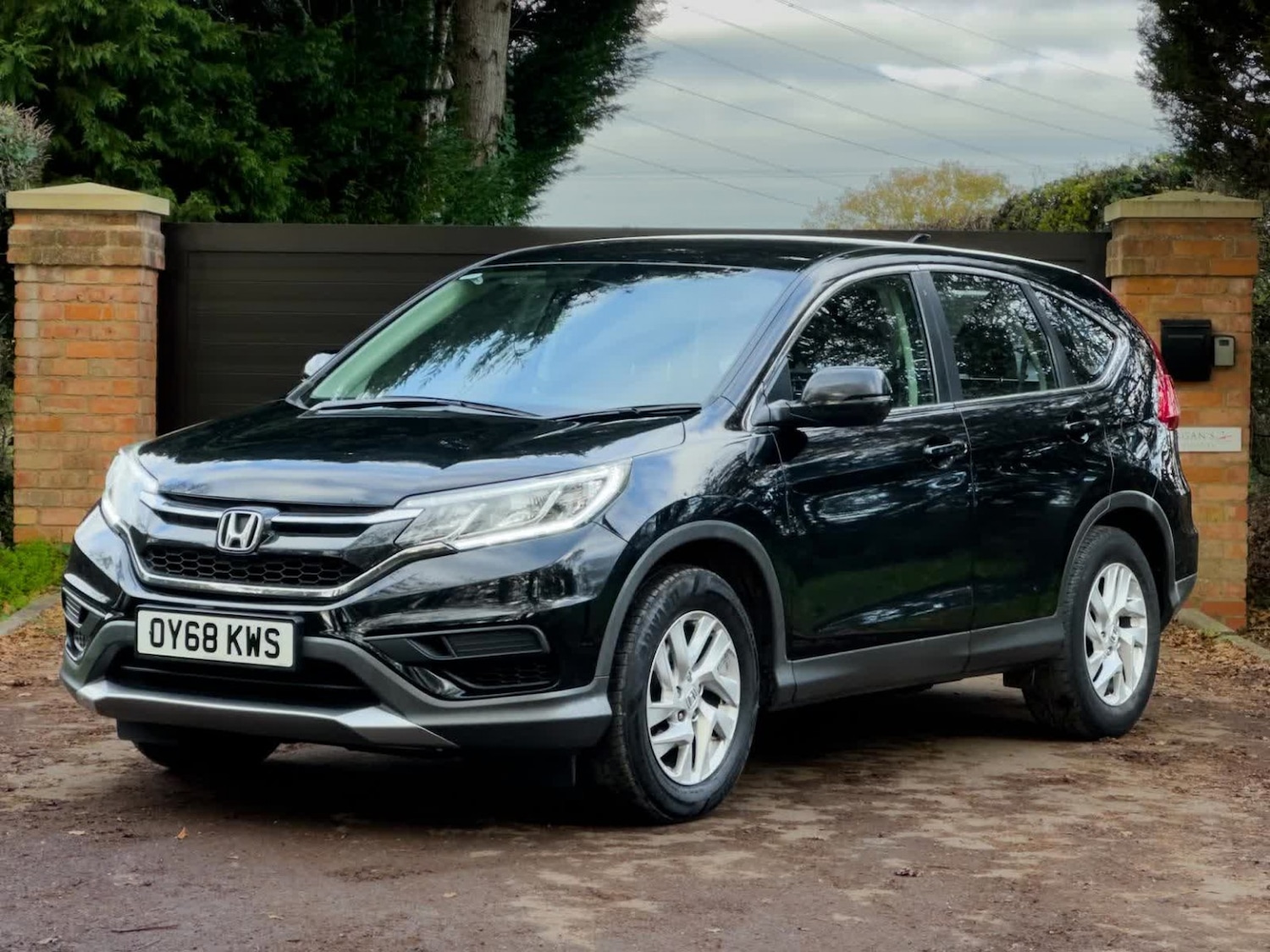 Used Honda CR-V 2018 for sale - 76905710: Photo 5