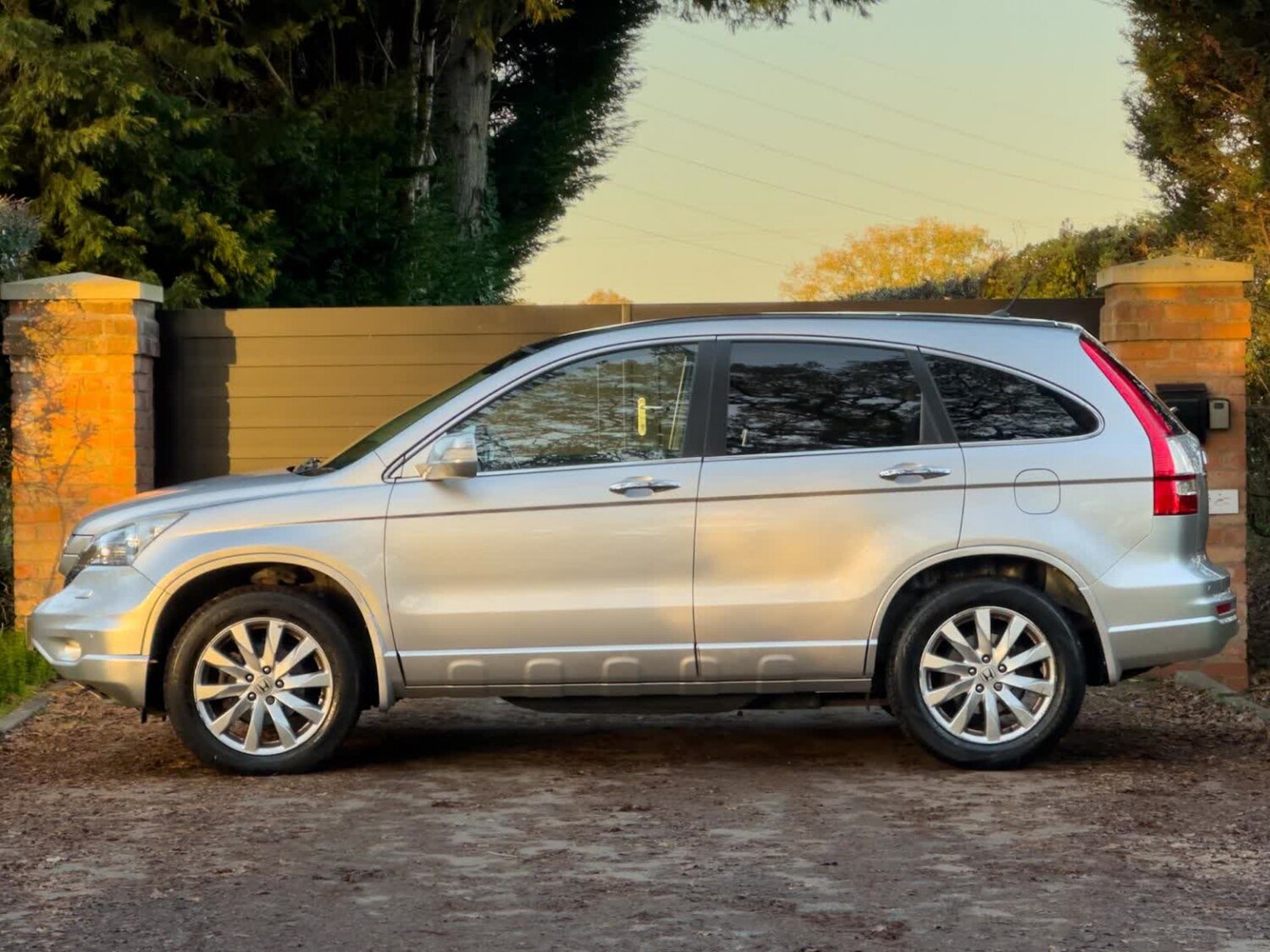 Used Honda CR-V 2011 for sale - 77487224: Photo 25