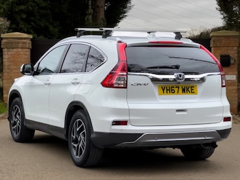 Used Honda CR-V 2017 for sale - 78025742: Photo