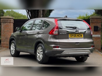 Used Honda CR-V 2016 for sale - 79439377: Photo