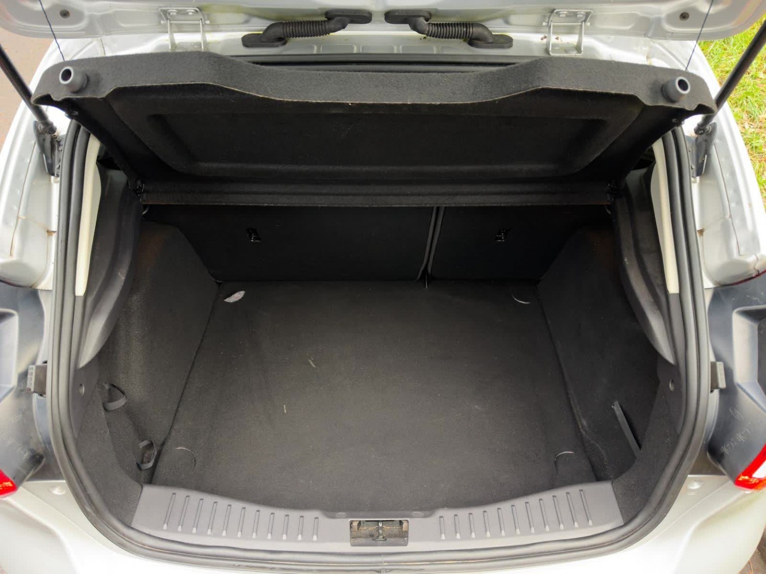 Used Ford Focus 2012 for sale - 77270990: Photo 10