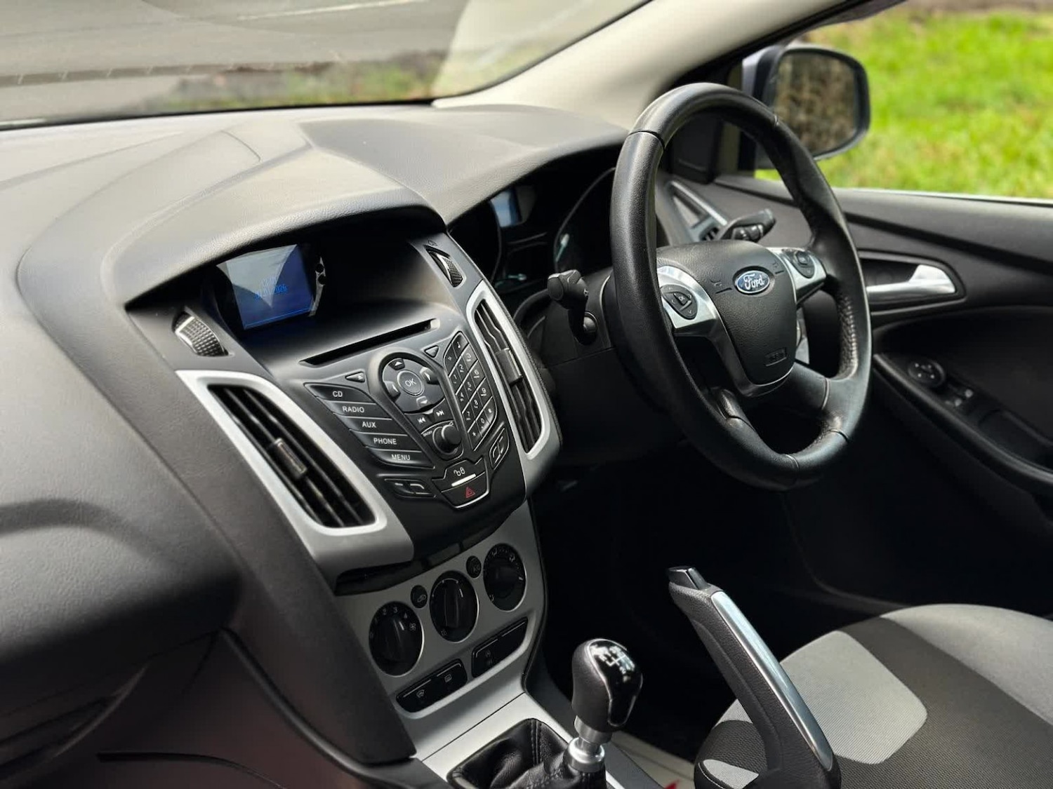 Used Ford Focus 2012 for sale - 77270990: Photo 32