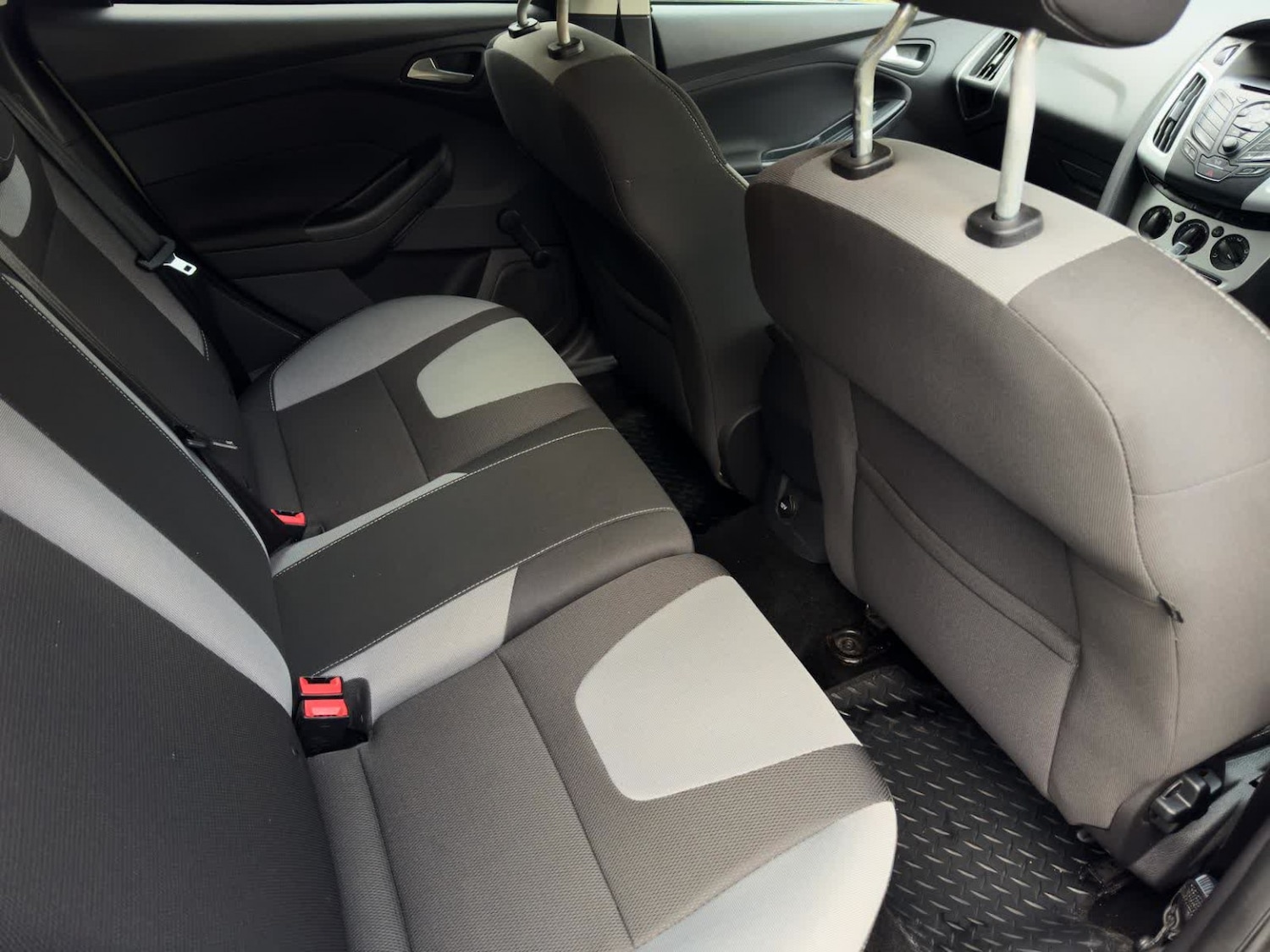 Used Ford Focus 2012 for sale - 77270990: Photo 37