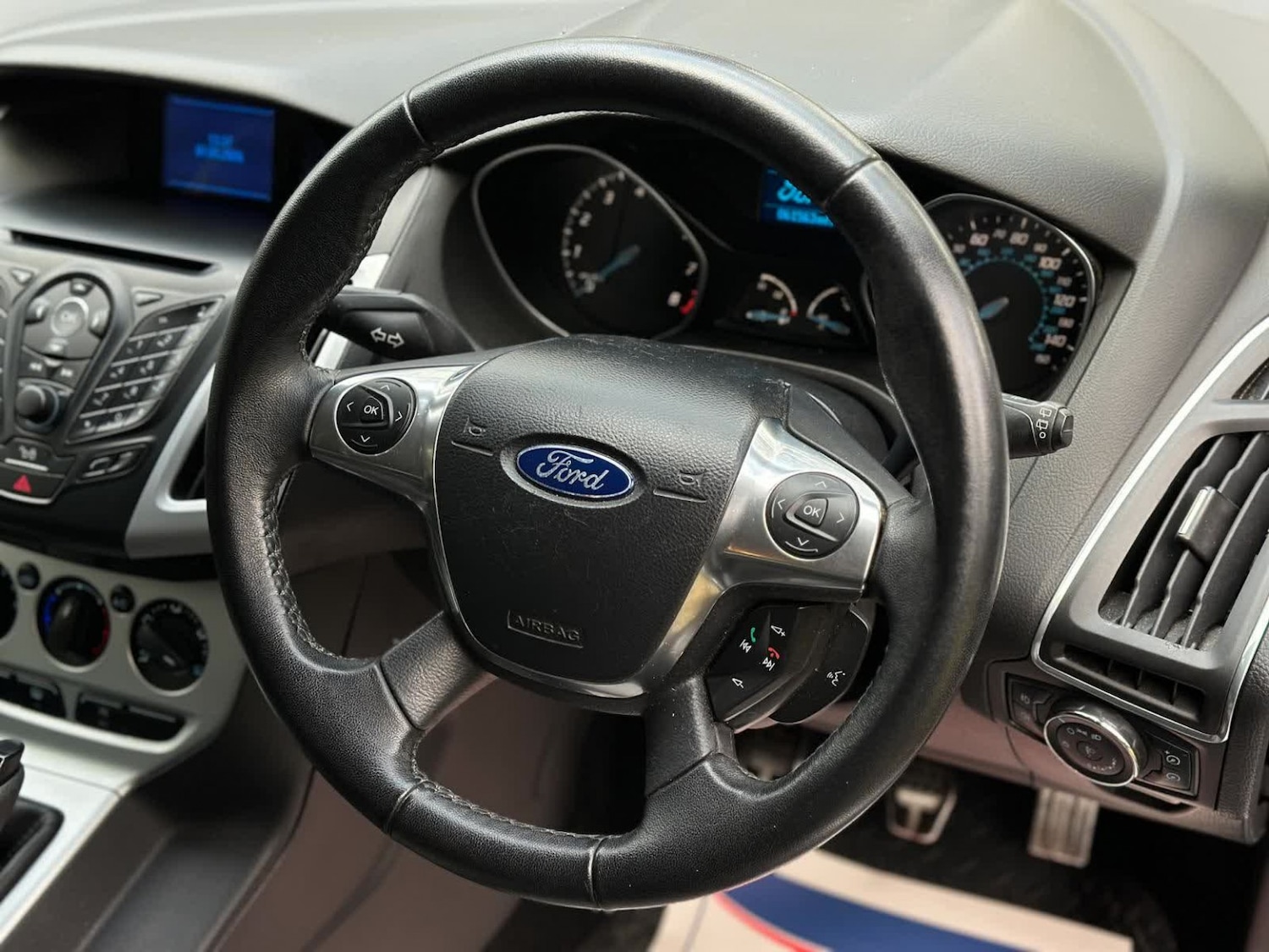 Used Ford Focus 2012 for sale - 77270990: Photo 4