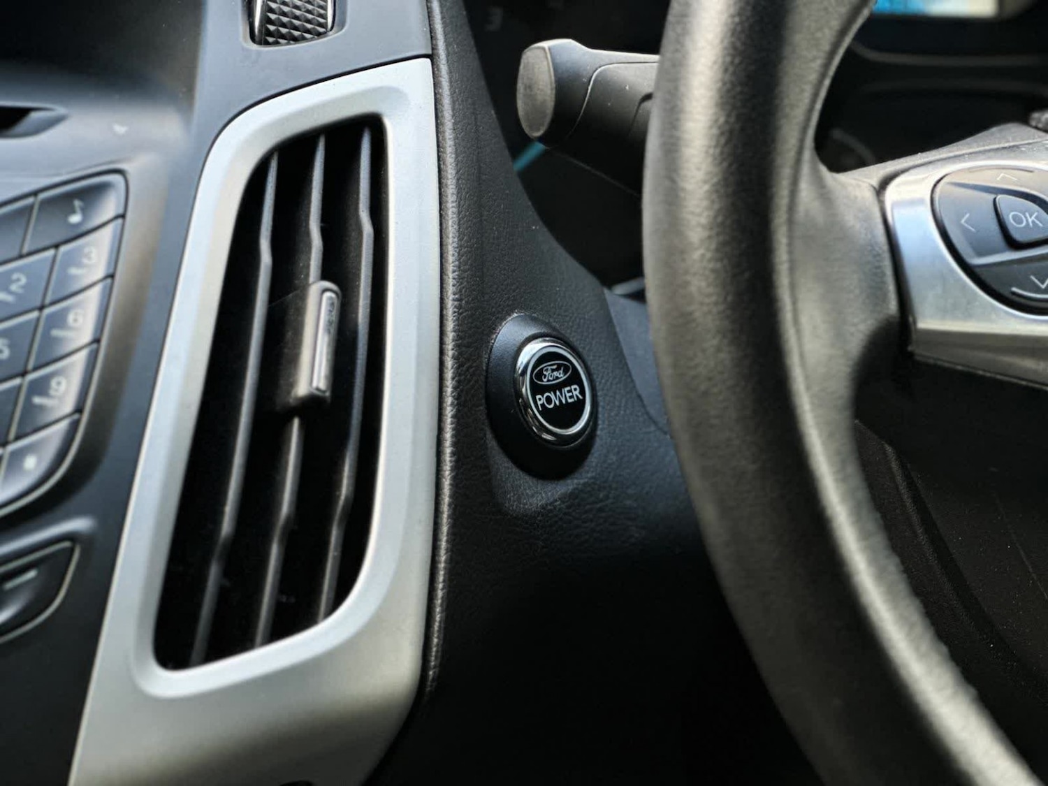 Used Ford Focus 2012 for sale - 77270990: Photo 63