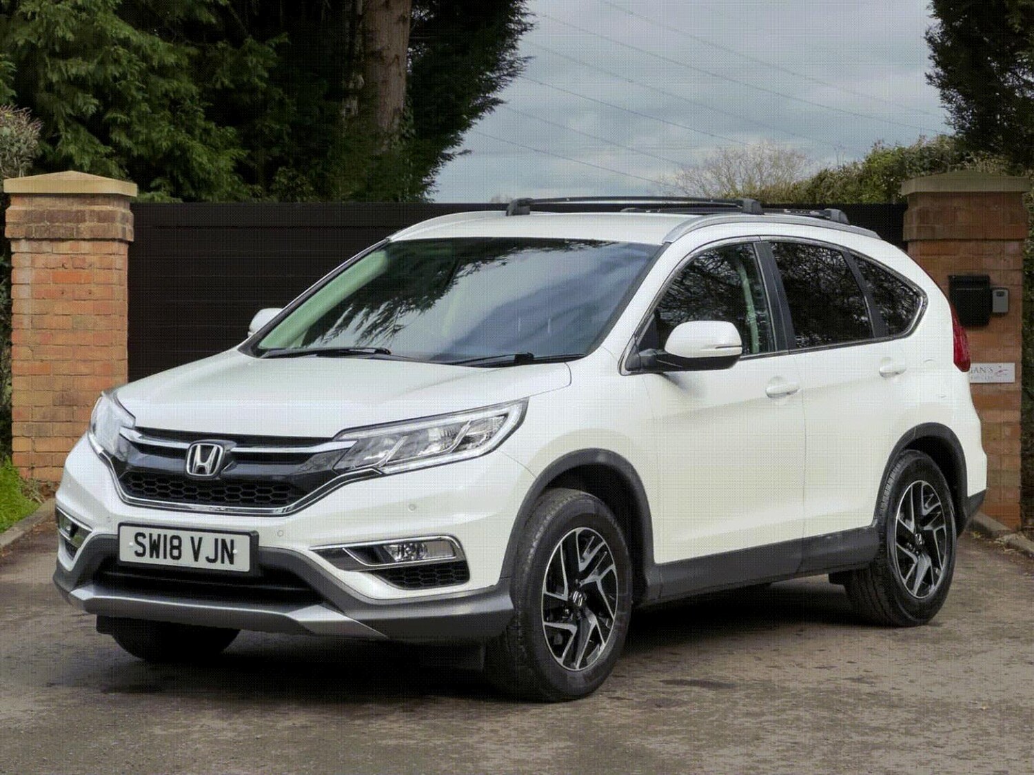 Used Honda CR-V 2018 for sale - 78025799: Photo 5