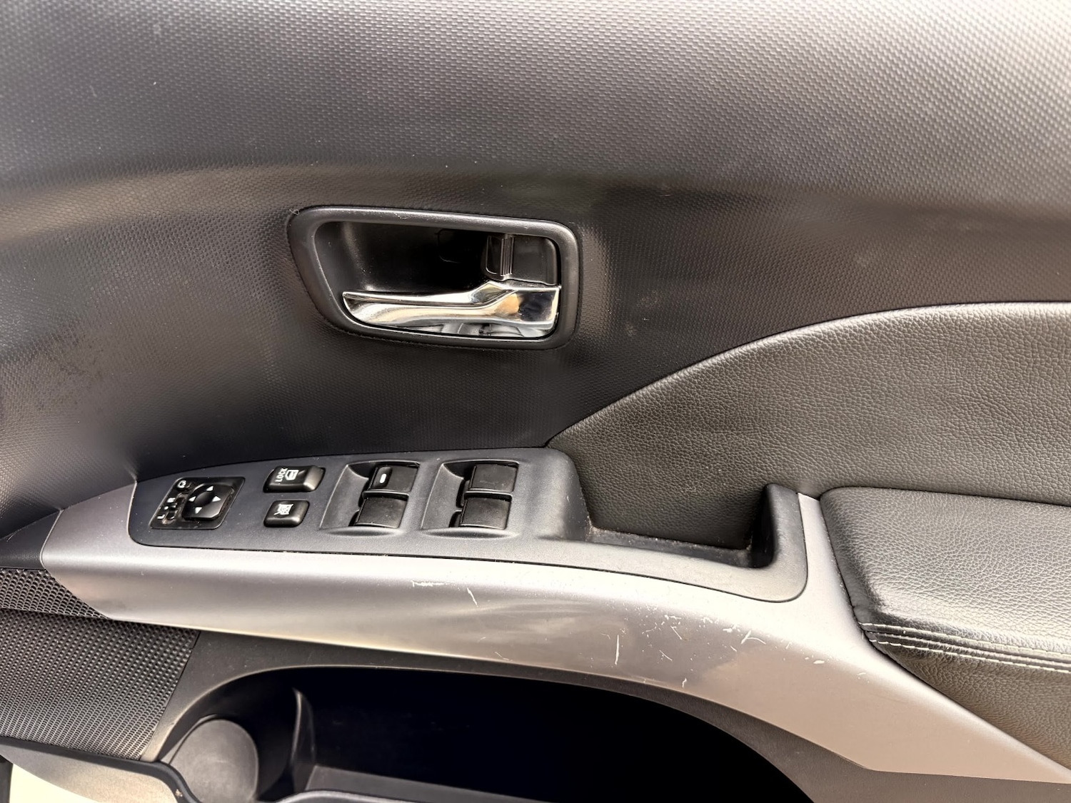 Used Mitsubishi Outlander 2009 for sale - 78098126: Photo 49